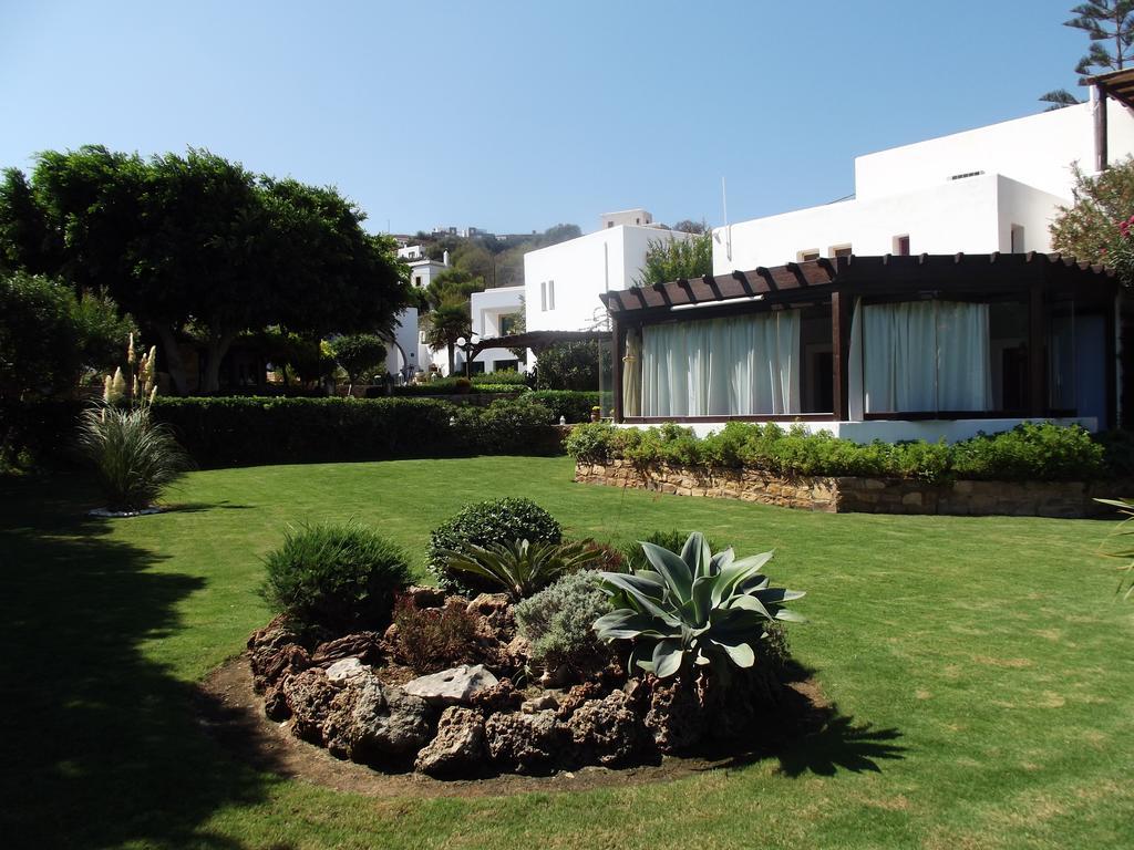 Nefeli Hotel Leros เอเจียมารินา ภายนอก รูปภาพ