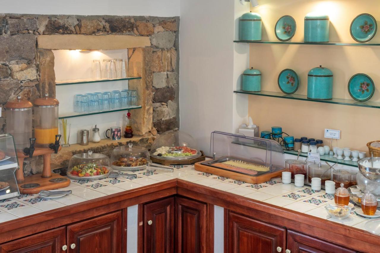 Nefeli Hotel Leros เอเจียมารินา ภายนอก รูปภาพ
